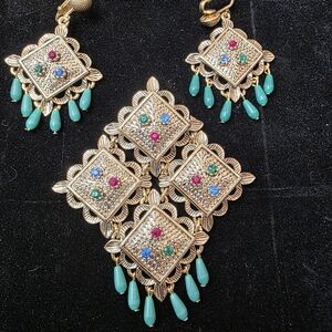 1967 Sarah Coventry "Temple Lights" Gold-Tone Brooch And Clip Earrings